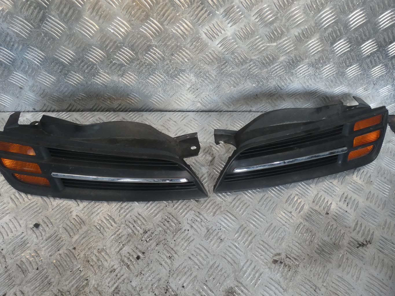 Calandre NISSAN MICRA 3 PHASE 1 Essence - 1