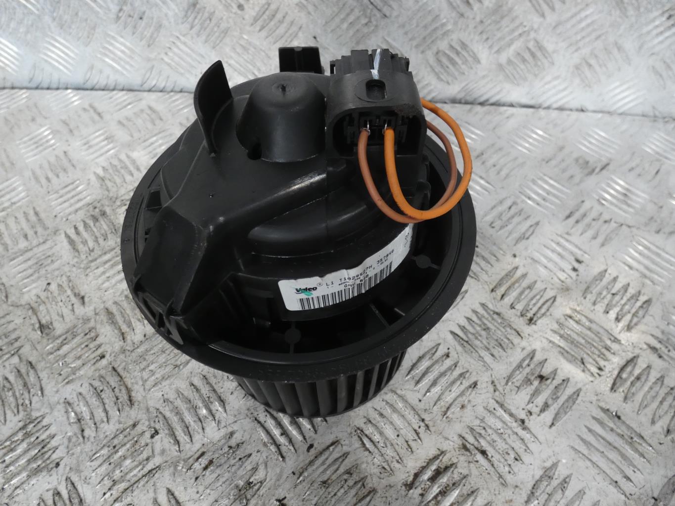 Pulseur d'air RENAULT CLIO 4 PHASE 1 Diesel - 1