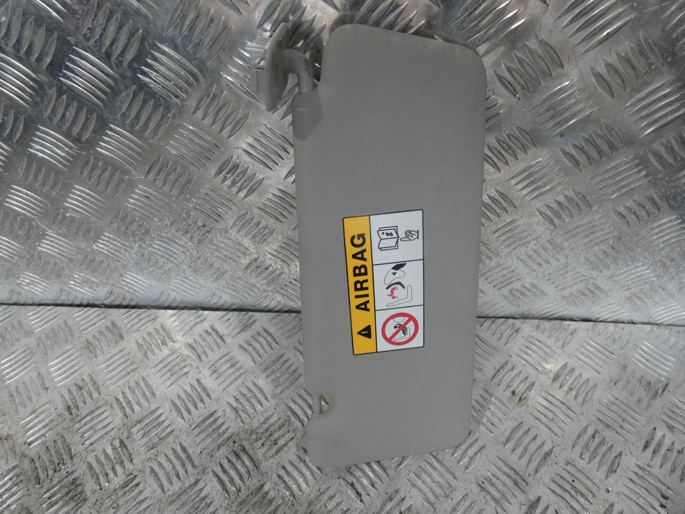 Pare soleil droit RENAULT CLIO 4 PHASE 1 Diesel - 1