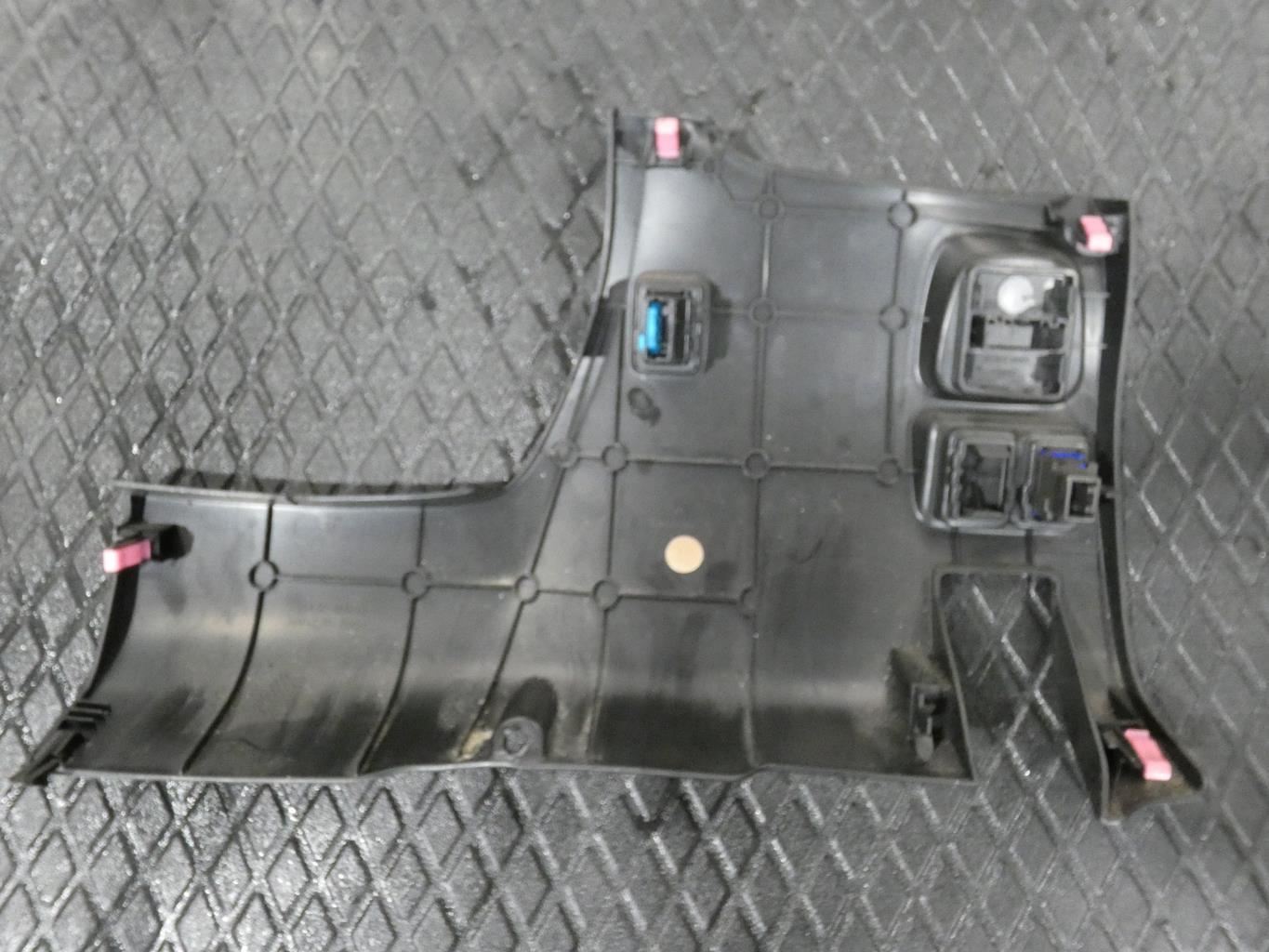 Commande de reglage hauteur de phare PEUGEOT 108 Essence - 1