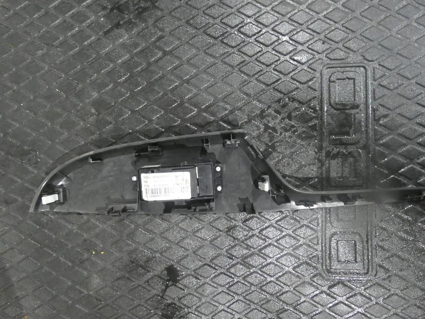 Interrupteur de leve vitre HONDA CIVIC 8 PHASE 2 Diesel - 1