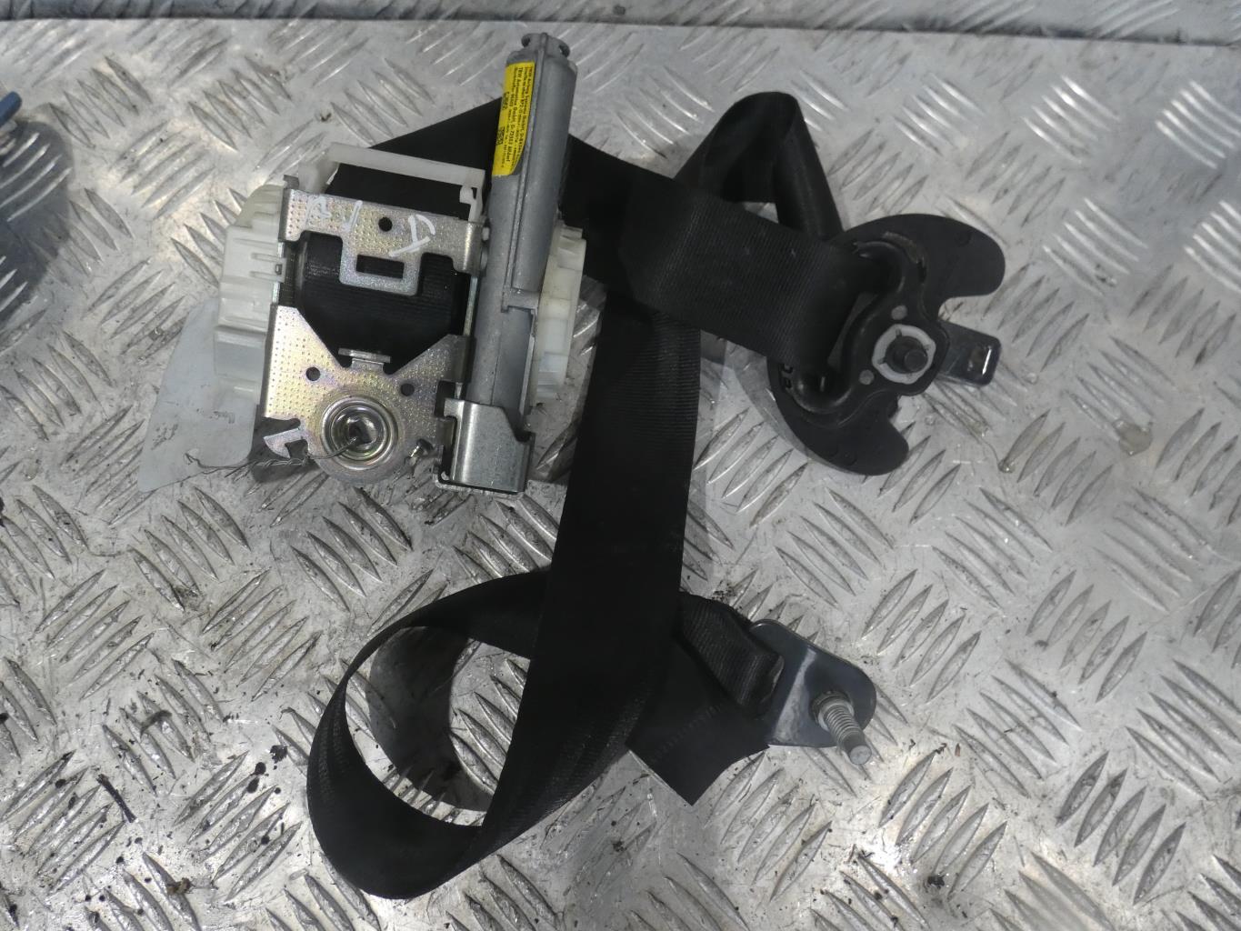 Ceinture avant droit CITROEN C3 1 PHASE 1 Essence - 1