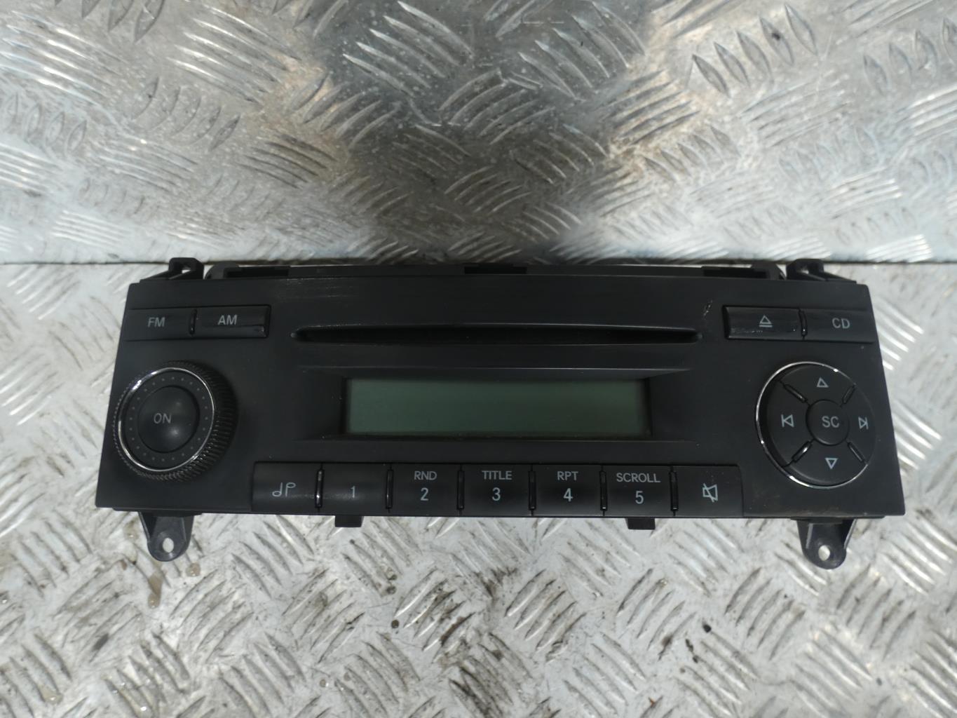 Autoradio MERCEDES SPRINTER 2 PHASE 1 Diesel - 1