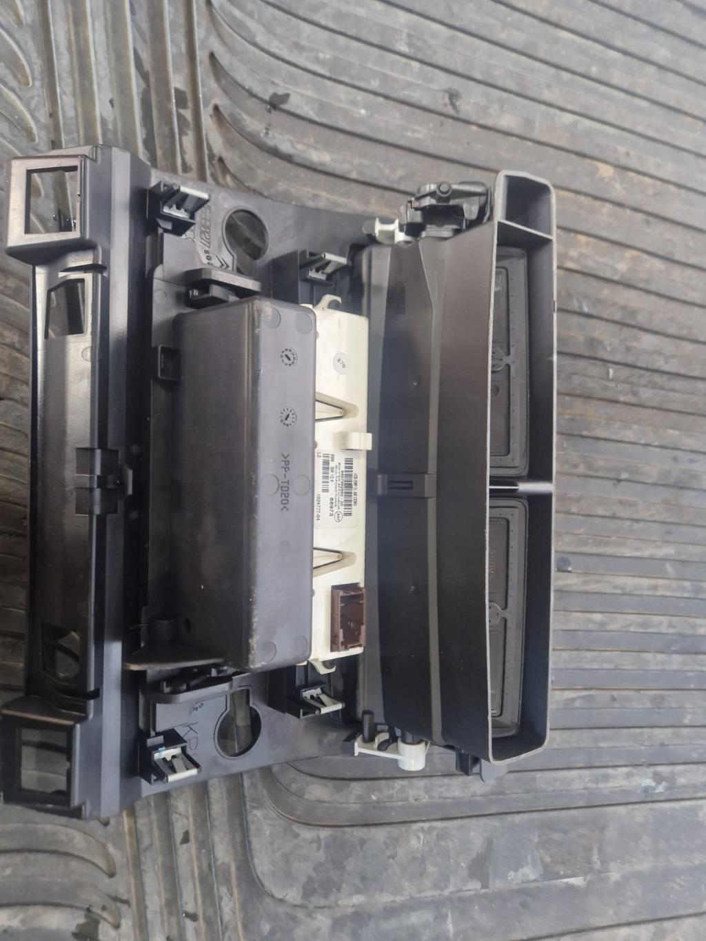 Facade autoradio CITROEN C4 1 PHASE 1 Diesel - 1