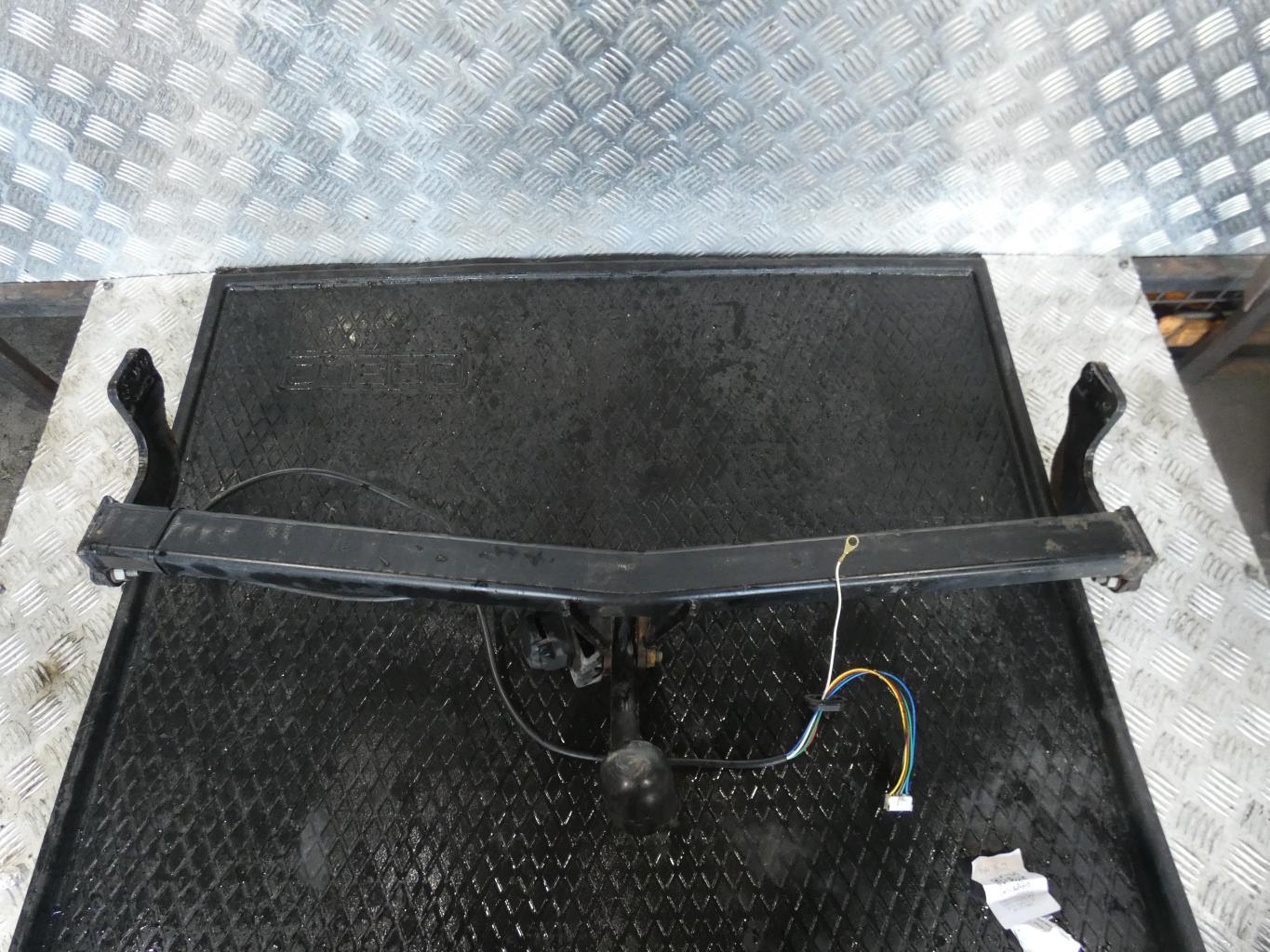 Attelage (boule de remorquage) CITROEN C3 2 PHASE 1 Diesel - 1