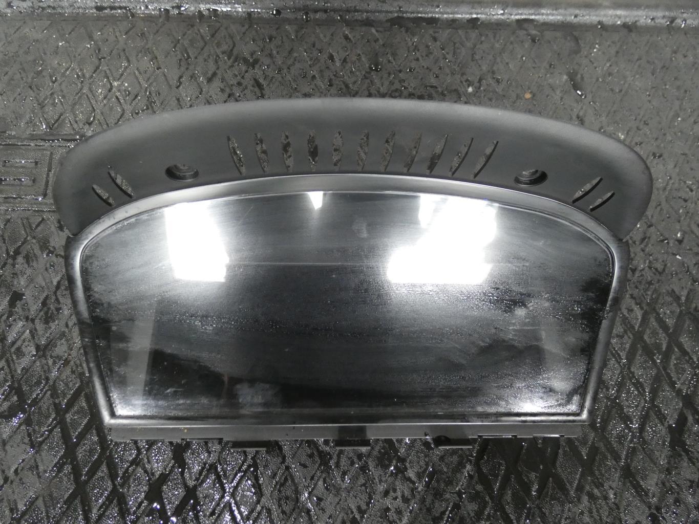 Ecran GPS BMW SERIE 3 E92 COUPE PHASE 1 Essence - 1