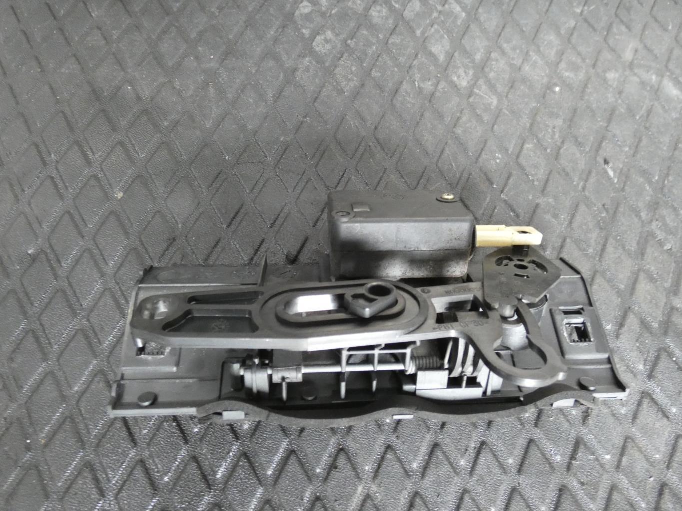 Poignee hayon PEUGEOT 206 PHASE 1 Diesel - 1