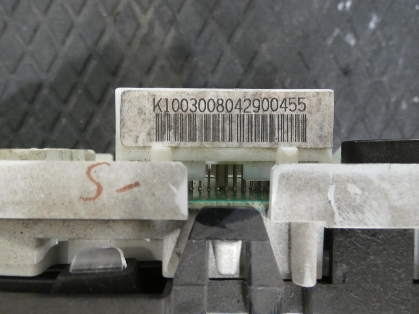 Compteur NISSAN MICRA 3 PHASE 3 Essence - 1