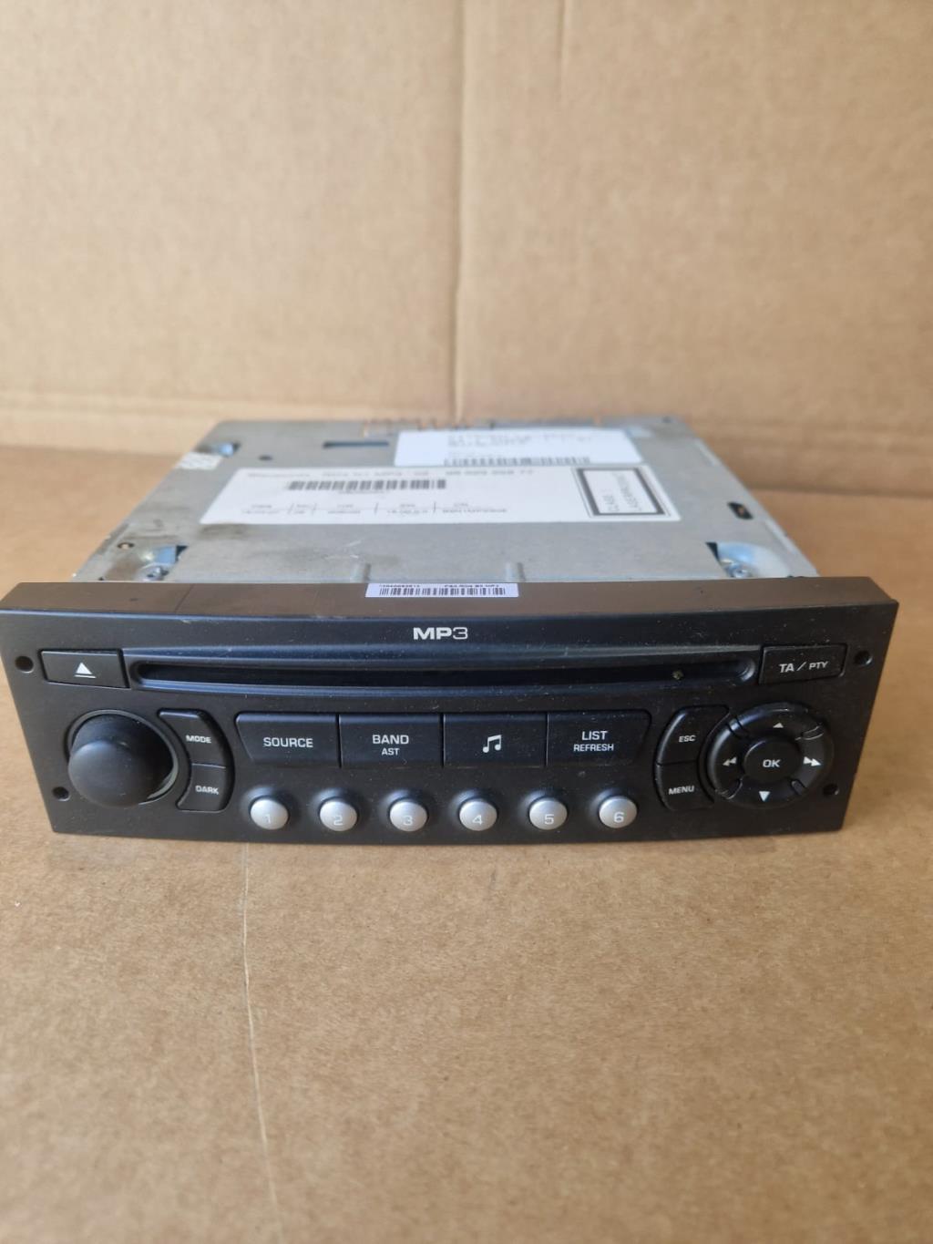 Autoradio CITROEN C4 1 PHASE 1 Essence - 1