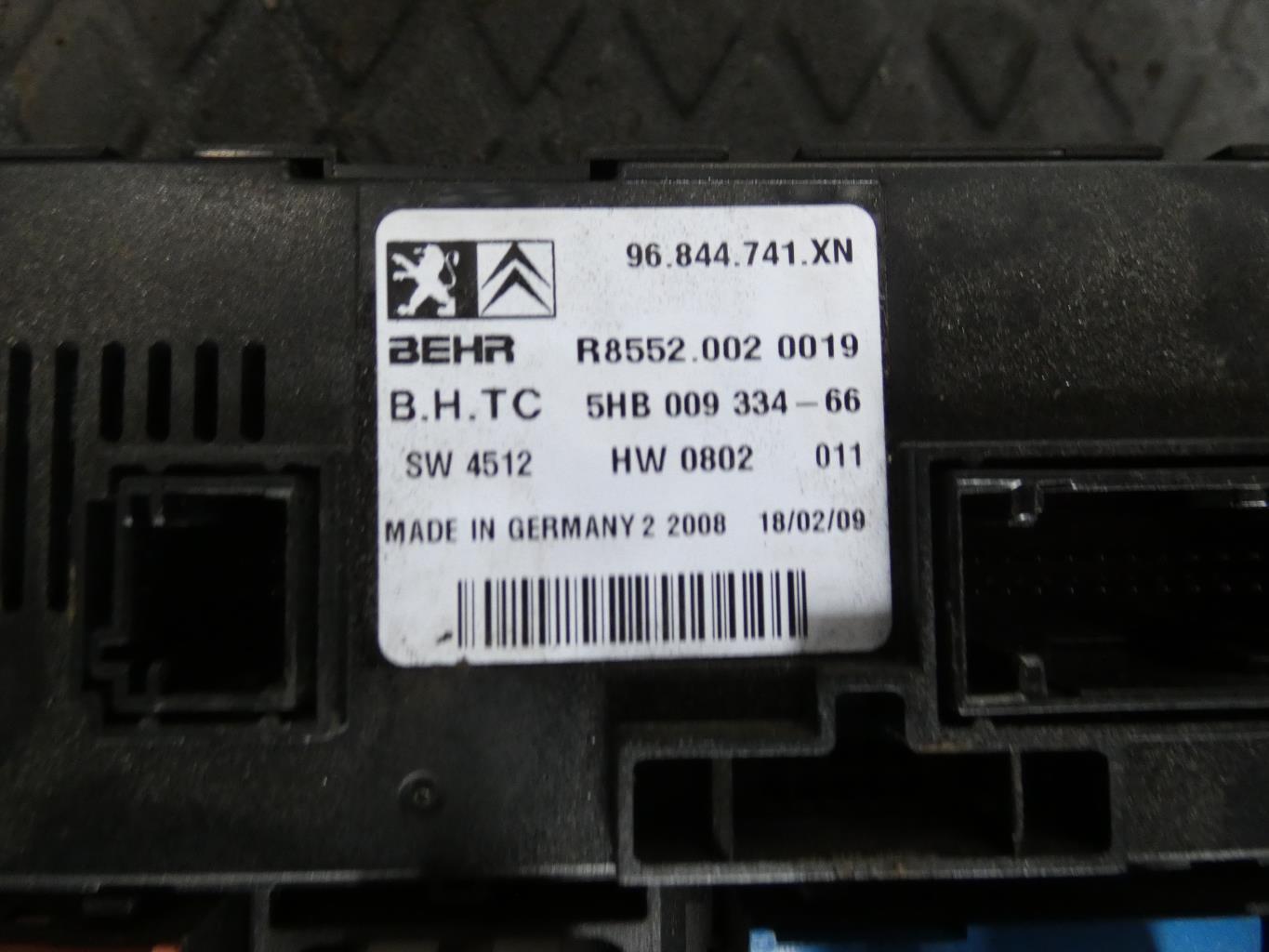 Commande chauffage PEUGEOT 407 PHASE 1 Diesel - 1