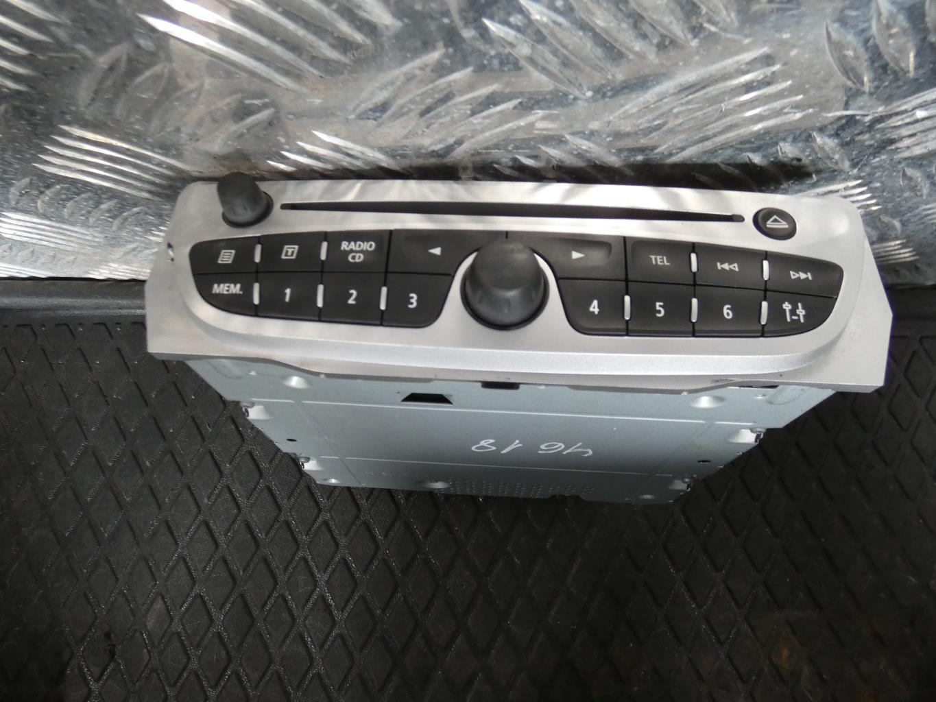 Autoradio RENAULT MEGANE 3 PHASE 1 Diesel - 1