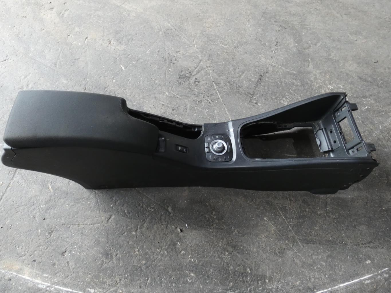 Commande GPS RENAULT MEGANE 3 PHASE 1 Diesel - 1