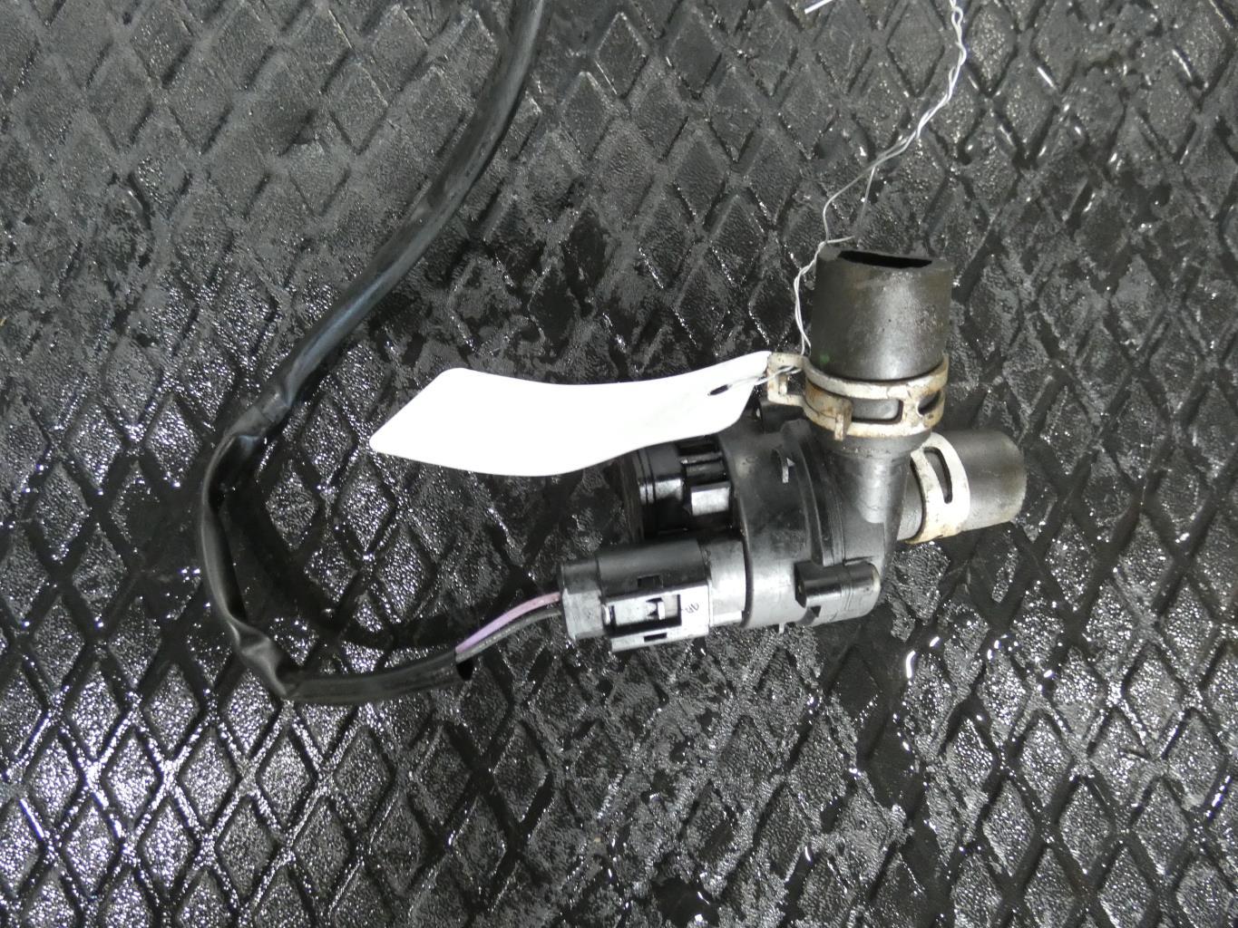 Pompe à eau RENAULT SCENIC 2 PHASE 2 Diesel - 1