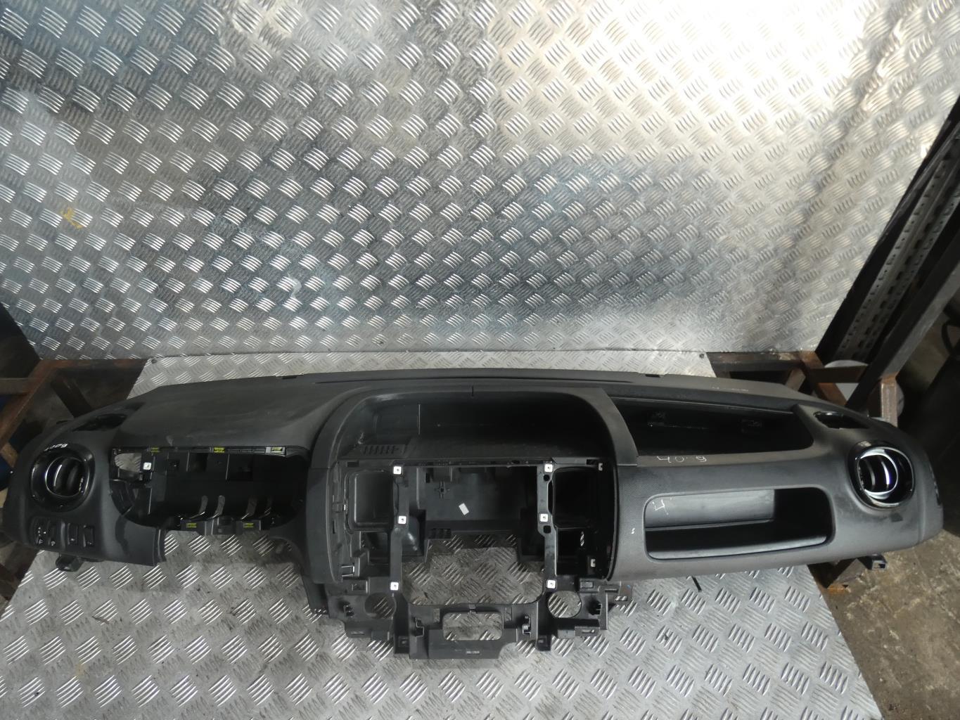 Tableau de bord RENAULT TRAFIC 3 COURT PHASE 1  - 1