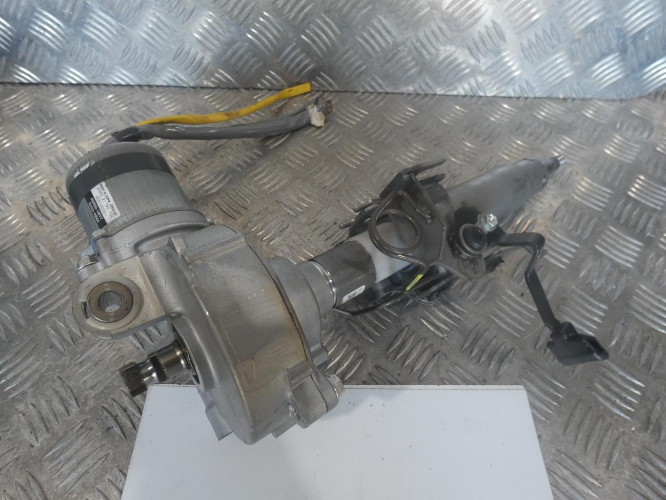 Colonne de direction TOYOTA PRIUS 3 PHASE 1 Essence/Hybride - 1