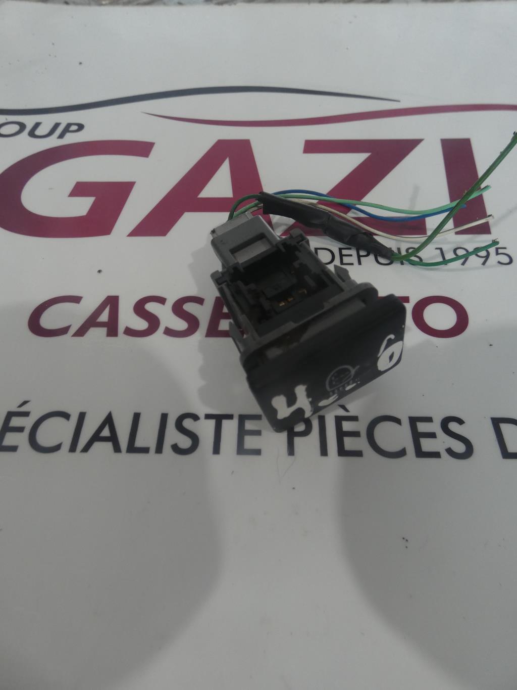 Bouton/Interrupteur TOYOTA PRIUS 3 PHASE 1 Essence/Hybride - 1