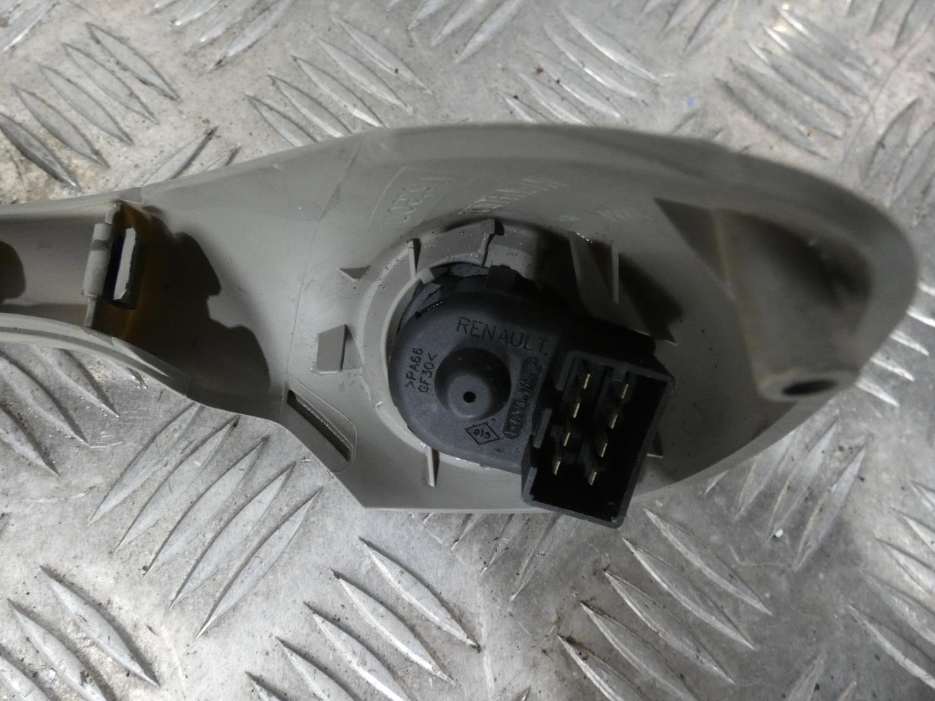 Commande retroviseurs RENAULT CLIO 3 PHASE 1 Diesel - 1