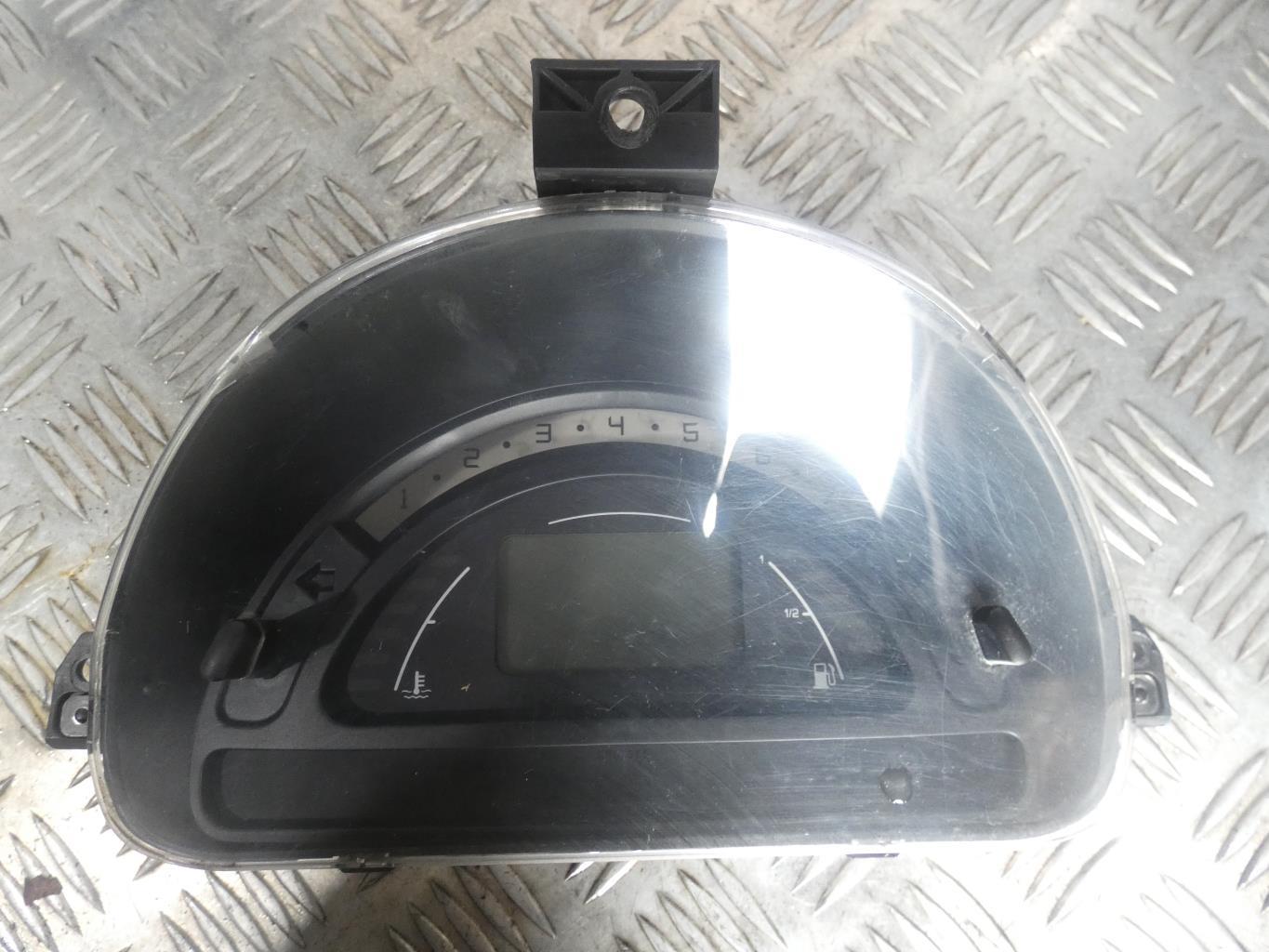 Compteur CITROEN C3 PLURIEL PHASE 1 CABRIOLET Essence - 1