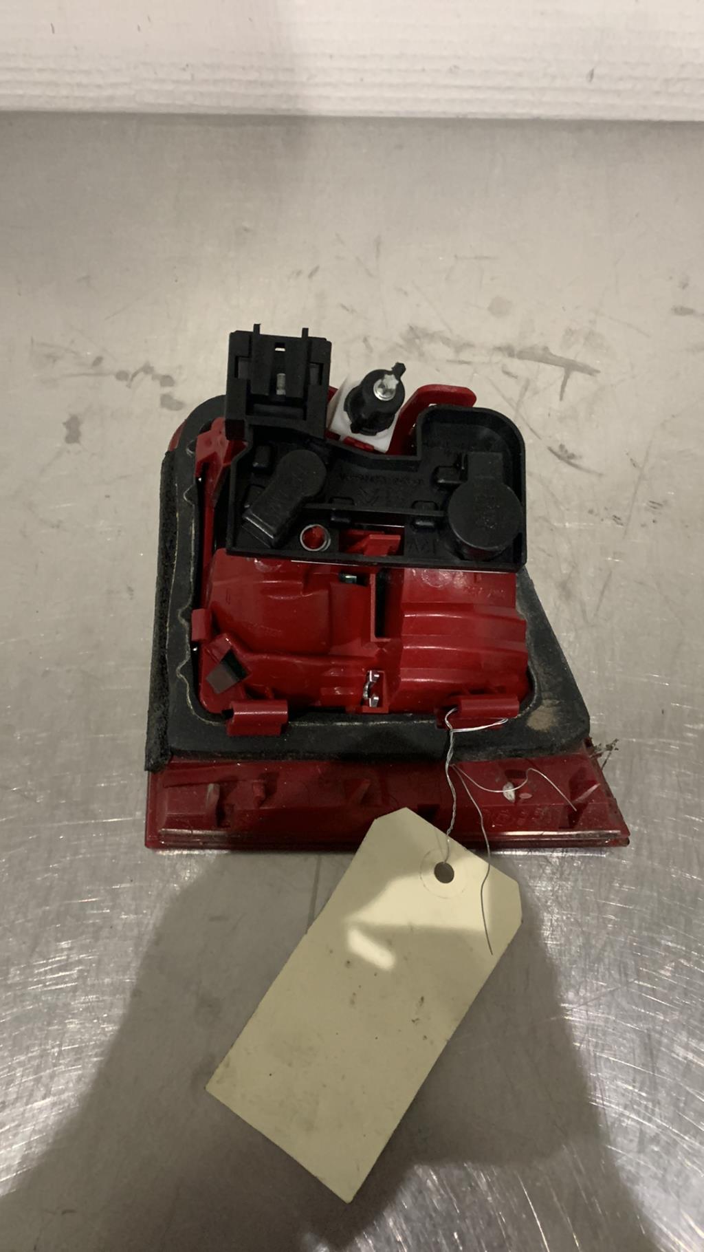 Feu arriere secondaire gauche (feux) CITROEN C5 2 Diesel - 1