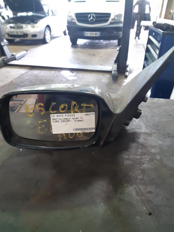 Retroviseur gauche FORD ESCORT 6 Diesel - 1