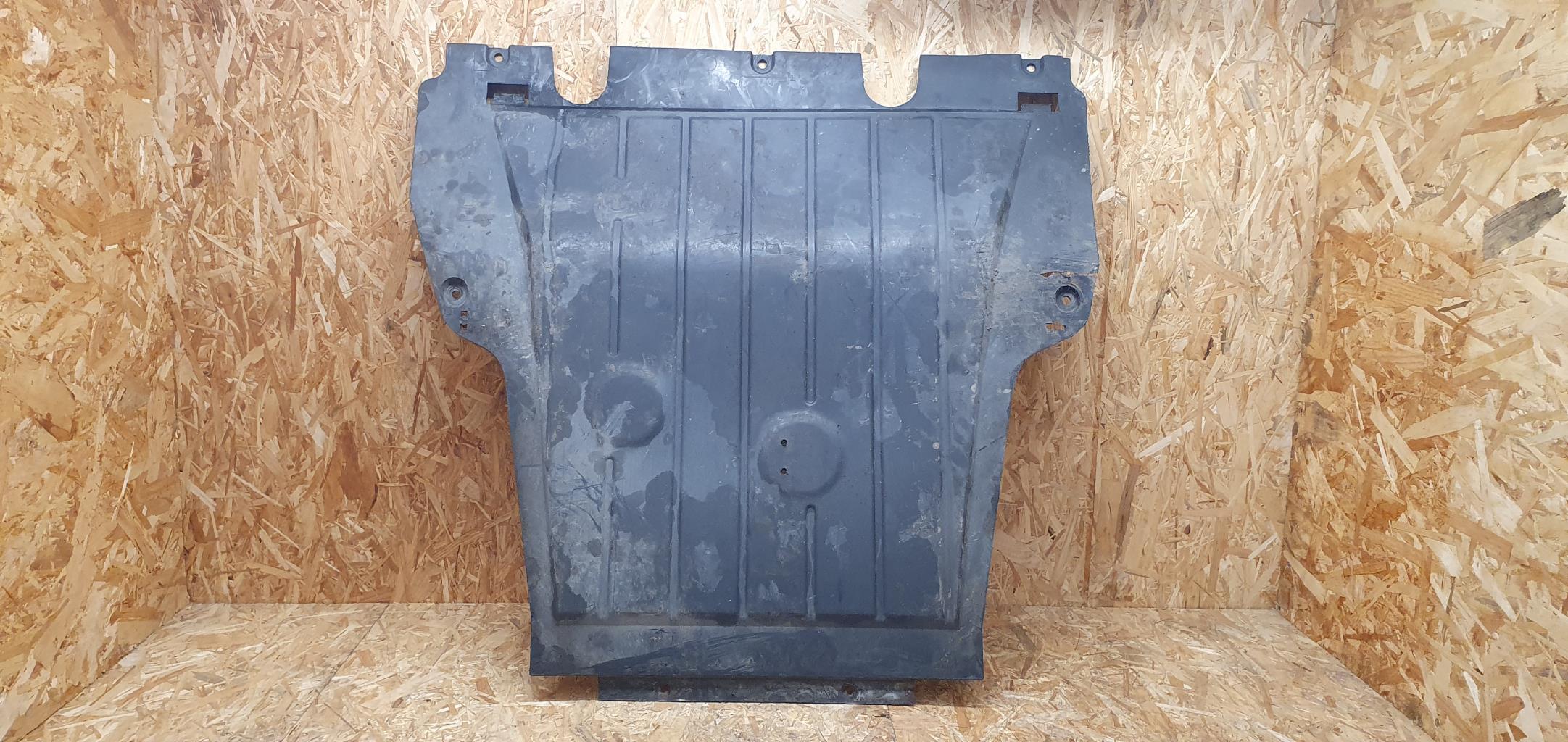 Cache sous moteur RENAULT CLIO 3 PHASE 1 Diesel - 1