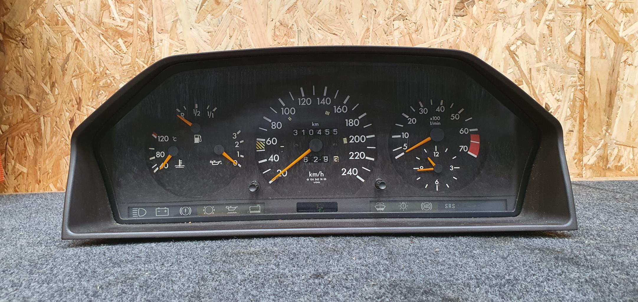Compteur MERCEDES 220 W124 PHASE 1 Essence - 1