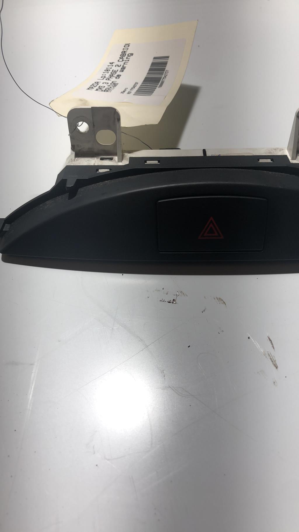 Bouton de warning MAZDA MX5 3 PHASE 2 CABRIOLET Essence - 1
