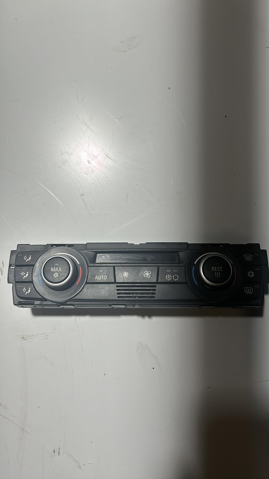 Commande chauffage BMW SERIE 1 E87 PHASE 2 Diesel - 1