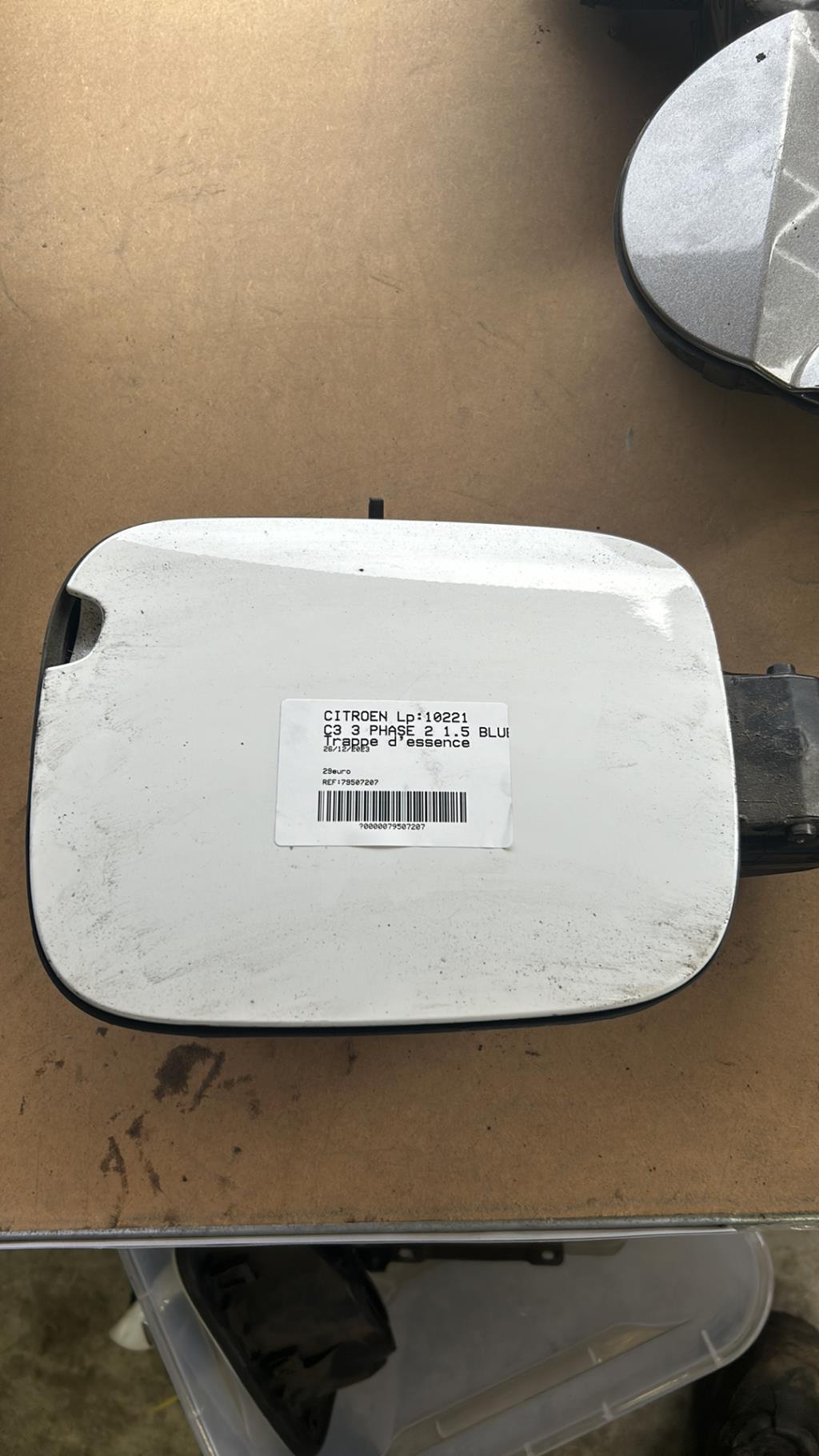 Trappe d'essence CITROEN C3 3 PHASE 2 Diesel - 1