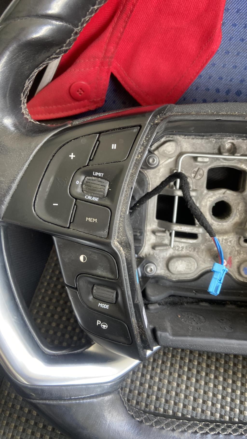 Volant CITROEN C4 GRAND PICASSO 2 PHASE 1 Diesel - 1
