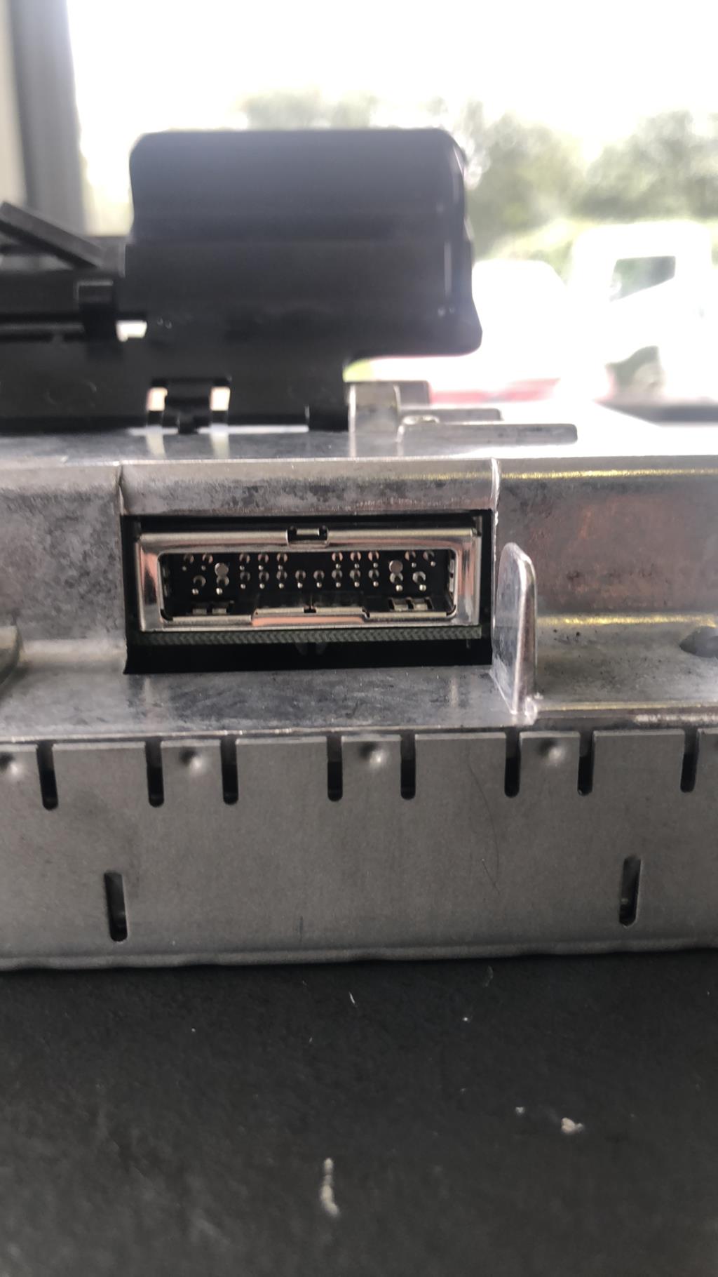 Autoradio d'origine AUDI A6 3 ALLROAD PHASE 1 BREAK Diesel - 1