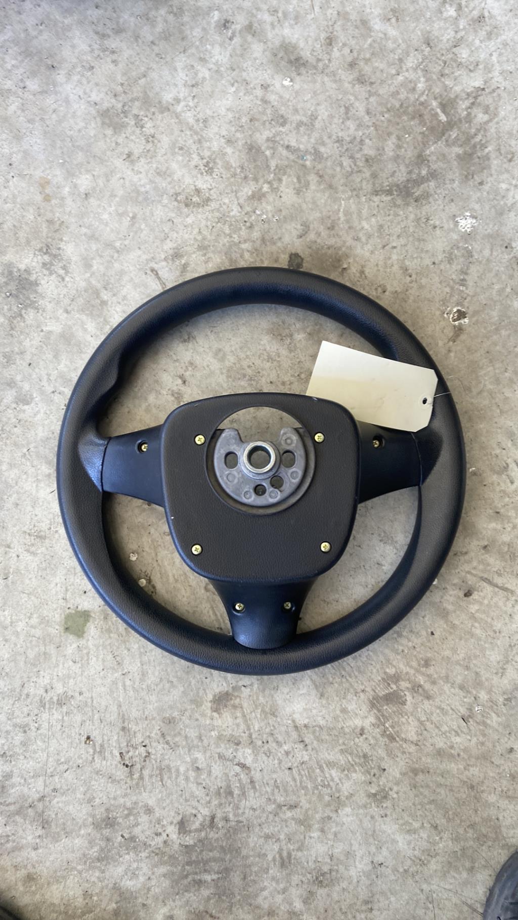 Volant CHEVROLET SPARK PHASE 2 Essence - 1