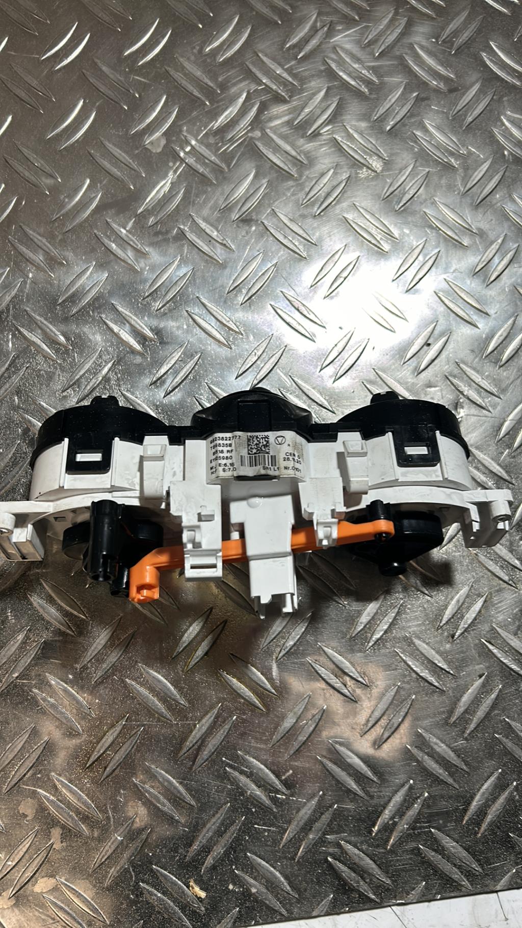 Commande chauffage CITROEN C3 3 PHASE 2 Diesel - 1
