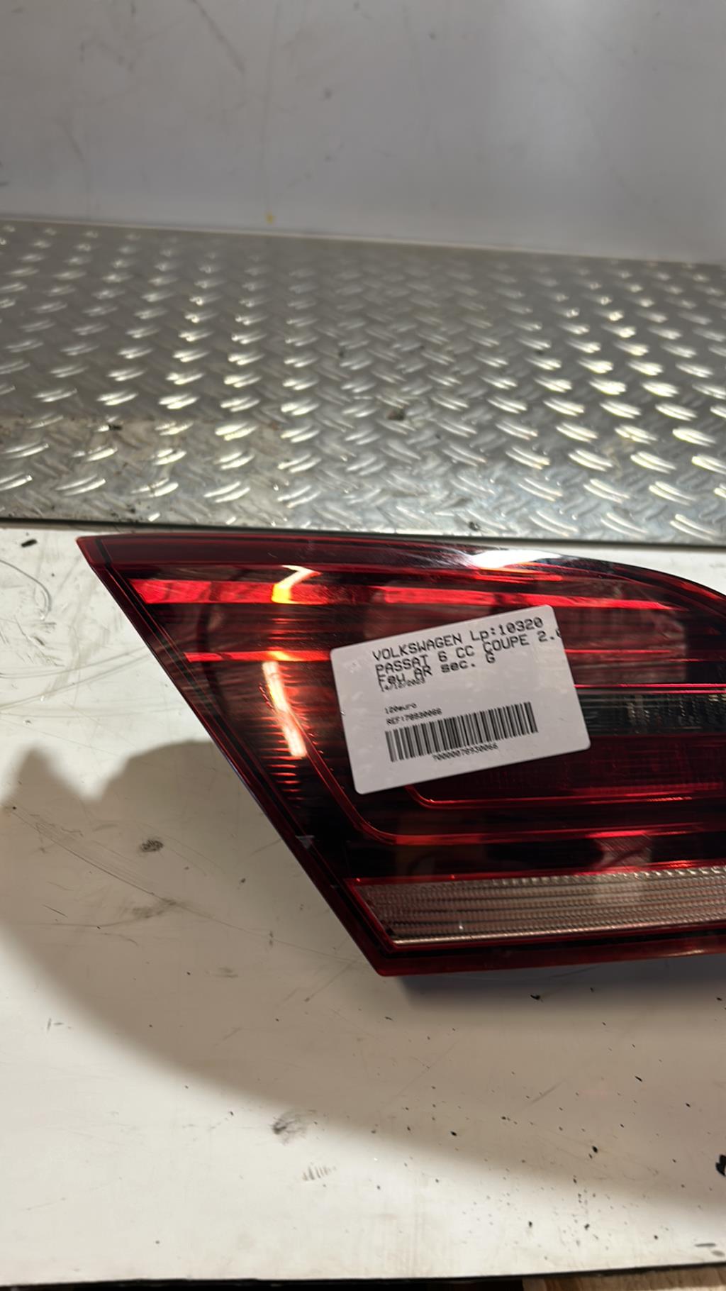 Feu arriere secondaire gauche (feux) VOLKSWAGEN PASSAT 6 CC COUPE Diesel - 1
