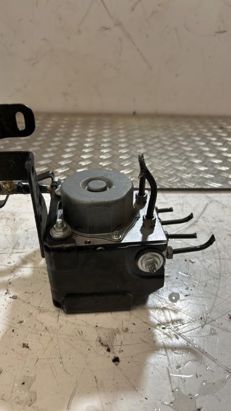 Bloc ABS (freins anti-blocage) RENAULT CLIO 4 PHASE 2 Diesel - 1