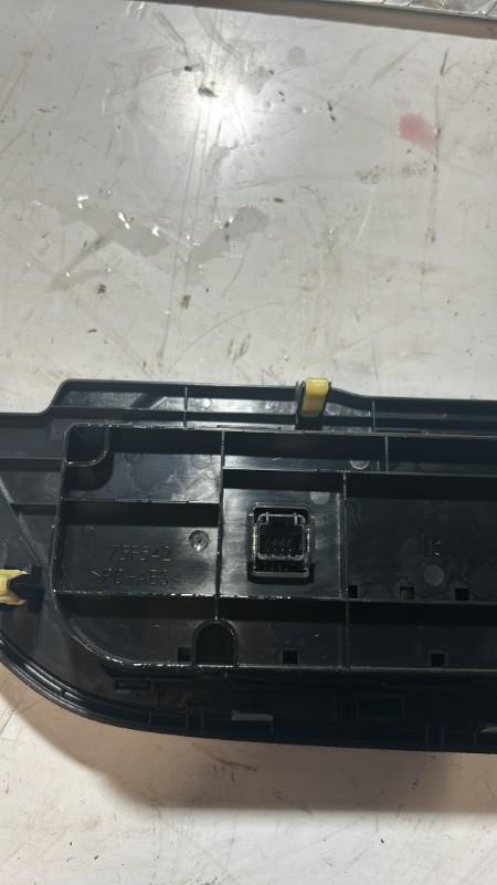 Commande chauffage TOYOTA AURIS 2 PHASE 1 BREAK Essence/Hybride - 1