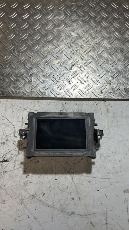 Ecran GPS MERCEDES CLASSE E 212 PHASE 1 BREAK Diesel - 1