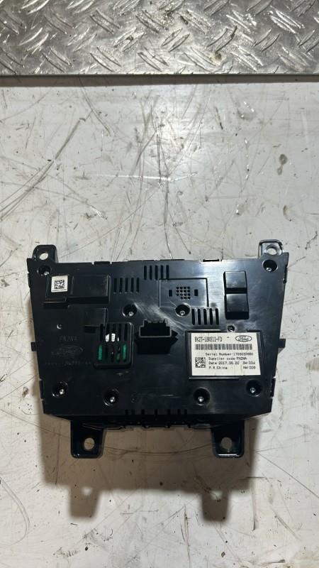 Facade autoradio FORD TRANSIT CUSTOM 1 PHASE 1 Diesel - 1