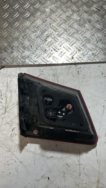 Feu arriere secondaire droit (feux) MERCEDES CLASSE E 212 PHASE 1 BREAK Diesel - 1