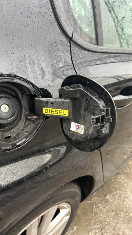 Trappe d'essence PEUGEOT 308 2 PHASE 1 Diesel - 1