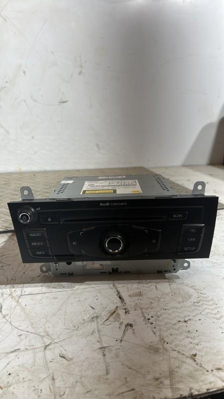 Autoradio d'origine AUDI A4 3 AVANT PHASE 1 BREAK Essence - 1