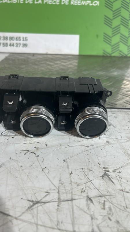 Commande chauffage RENAULT CLIO 5 PHASE 1 Essence/Hybride - 1