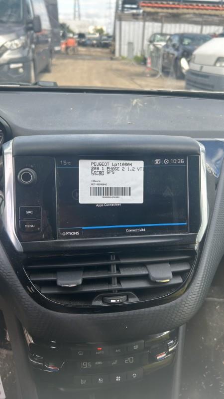 Ecran GPS PEUGEOT 208 1 PHASE 2 Essence - 1
