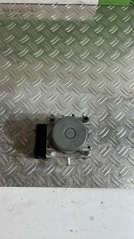 Bloc ABS (freins anti-blocage) RENAULT CLIO 3 PHASE 1 Diesel - 1