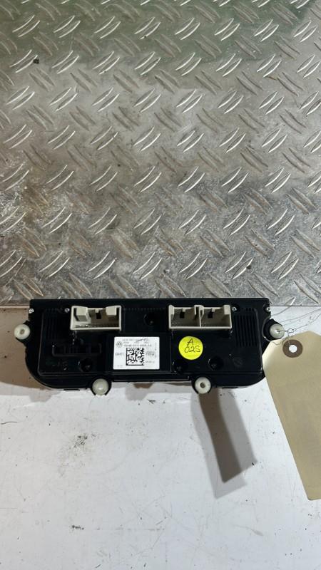 Commande chauffage VOLKSWAGEN BEETLE 2 PHASE 1 Essence - 1