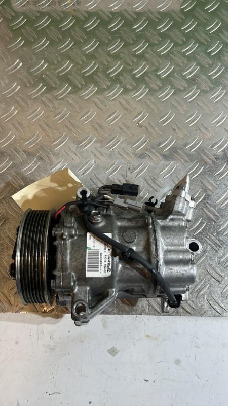 Compresseur clim RENAULT CLIO 5 PHASE 1 Essence/Hybride - 1
