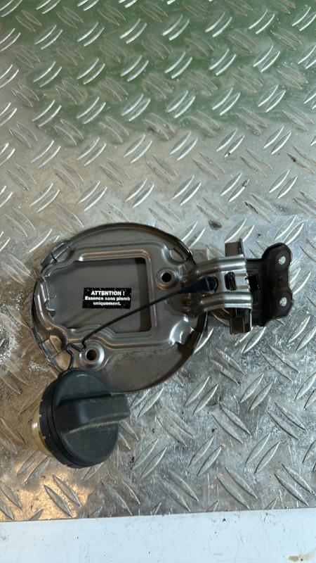 Trappe d'essence TOYOTA YARIS 3 PHASE 1 Essence/Hybride - 1