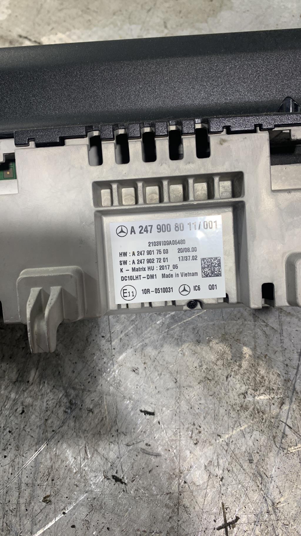 Ecran GPS MERCEDES CLASSE GLA 247 Diesel - 1