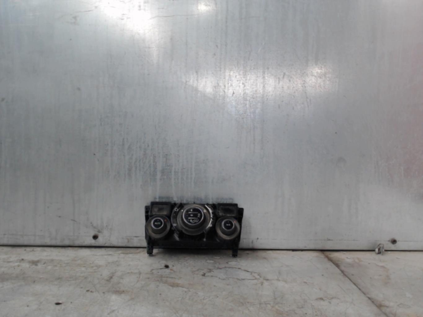 Commande chauffage CITROEN C3 PICASSO PHASE 1 Essence - 1
