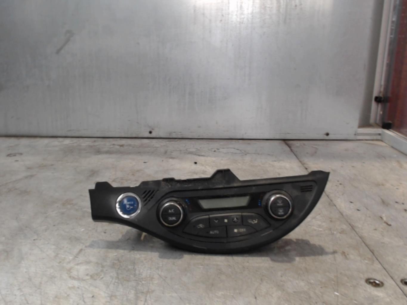 Commande chauffage TOYOTA YARIS 3 PHASE 2 Essence/Hybride - 1